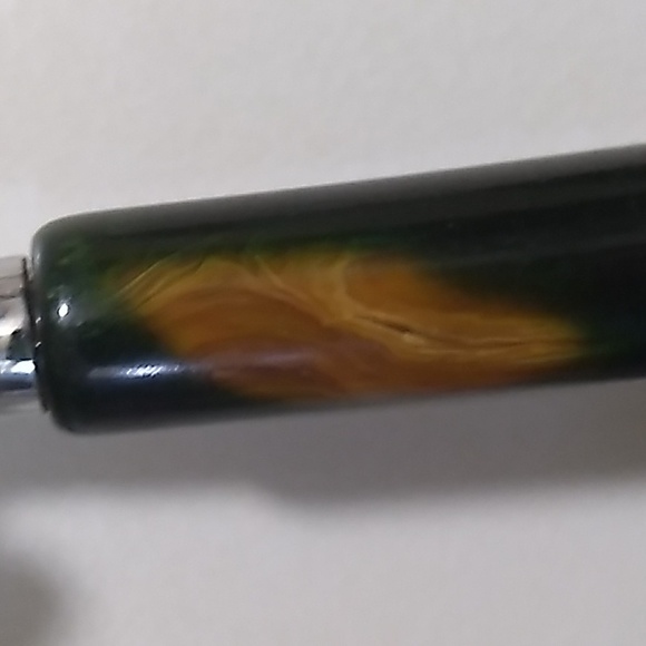 Cool Butterscotch&Green Bakelite Handled Bottle Opener(Vintage) - Picture 15 of 17